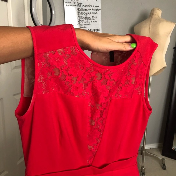 BCBG RED DRESS - Picture 9 of 9